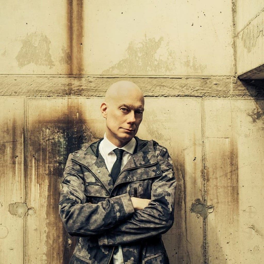 And Covenant's Eskil has a new look and the fans do (not) like it