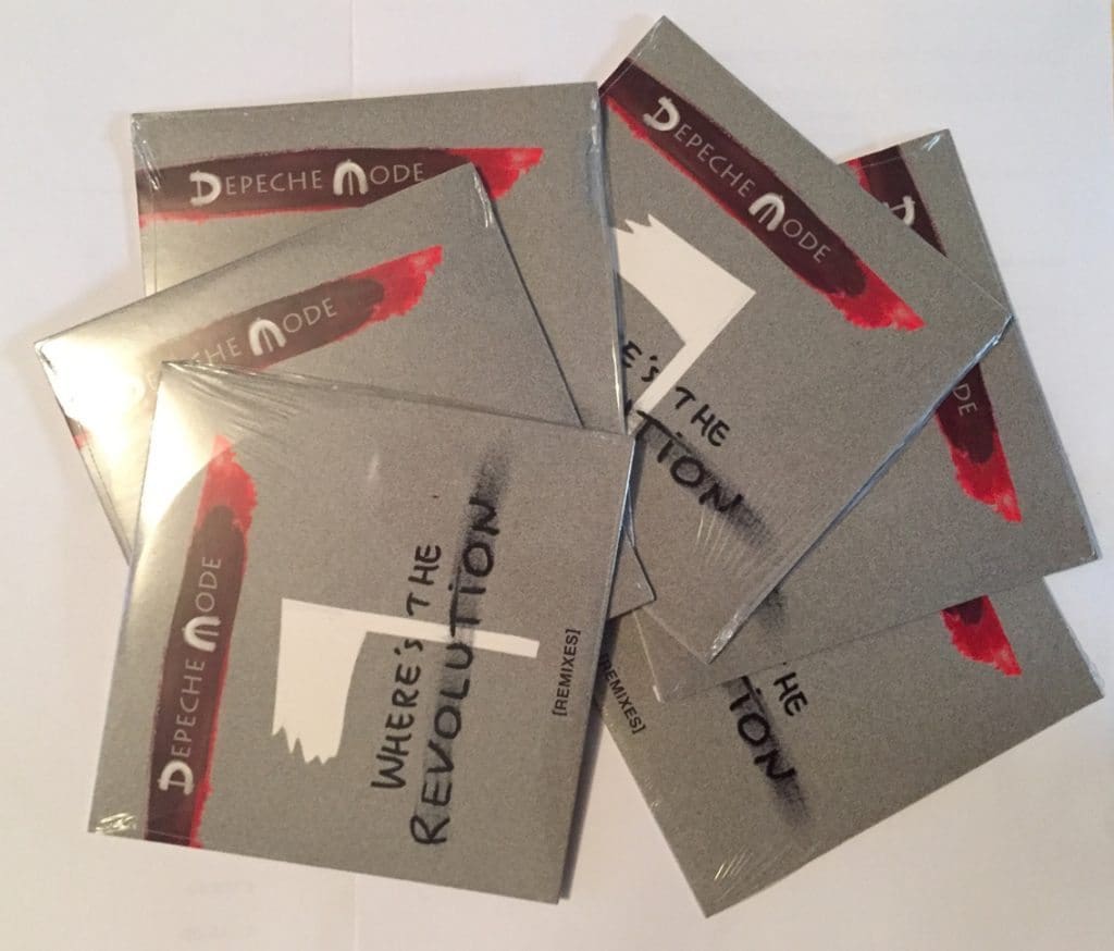 Win 1 of these Depeche Mode promo MCDs - participate now !