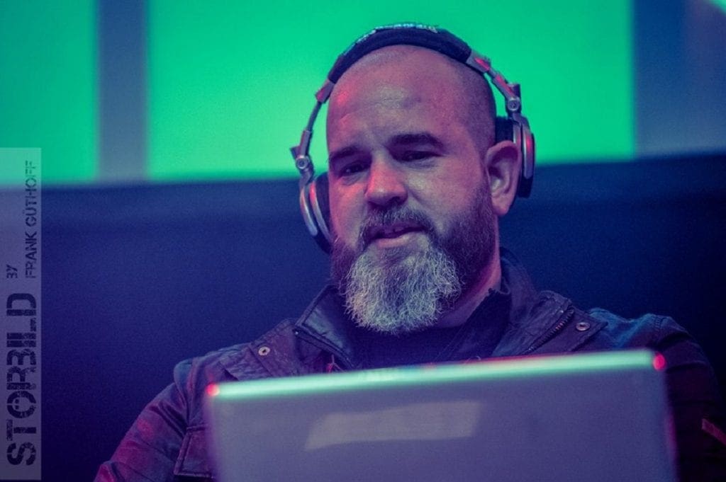 click Interview with Krischan Janeric Wesenberg listen to Stuff Outside the Box Instead of the Clichés You Usually Like Sideline Magazine ‘click Interview’ with Krischan Jan-eric Wesenberg: ‘listen to Stuff Outside the Box Instead of the Clichés You Usually Like’
