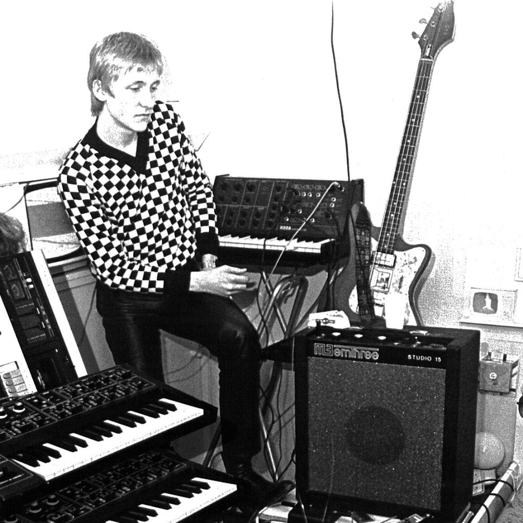 In case you missed it: Mark Burghgraeve (founding member Klinik) released a double LP for his M.BRyo + D.M.T. project