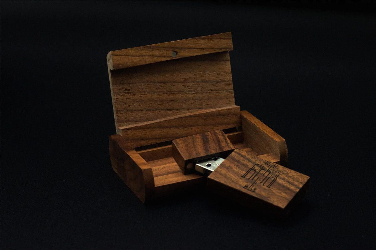 UK industrial act The Royal Ritual is back with an all new single, and ...