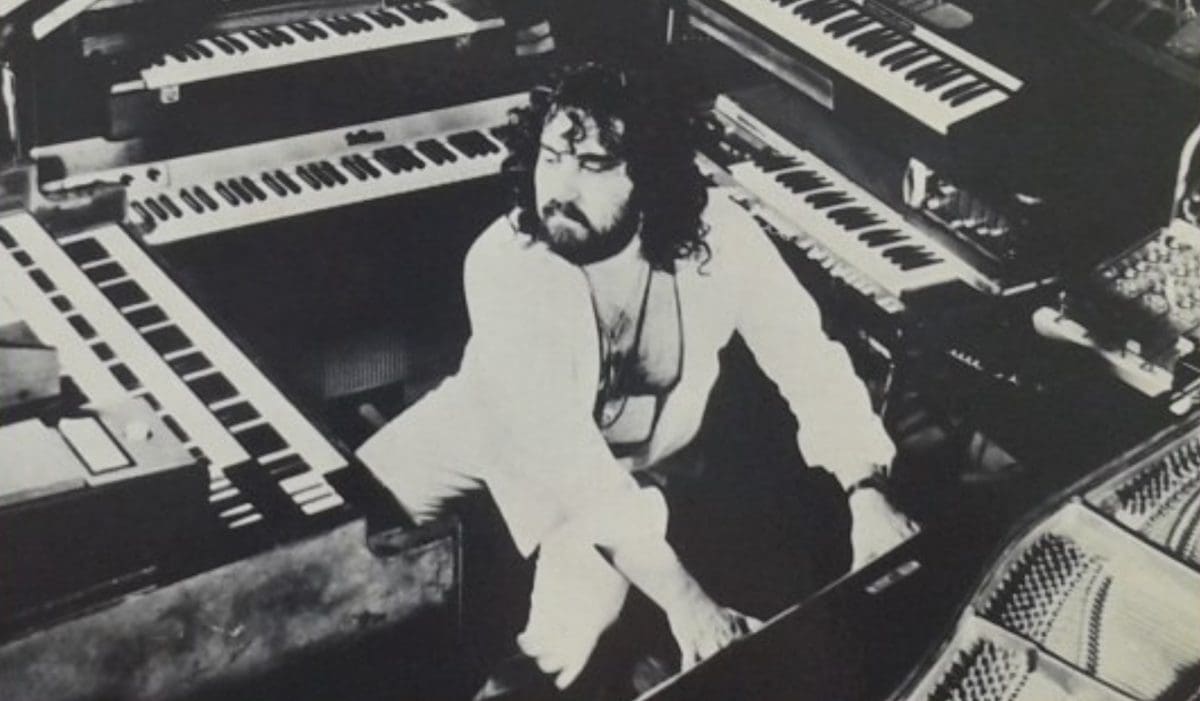 Electronic music pioneer Vangelis is no more