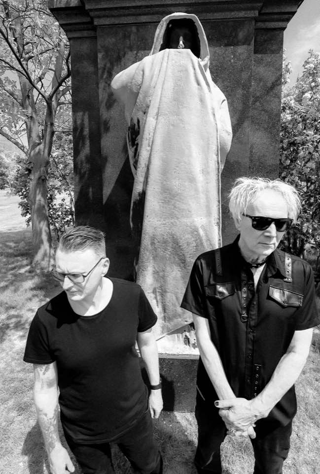 Interview with Bill Leeb of Delerium: ‘delerium is a Healing Process, a Perfect Escape from the Aggression in the World’
