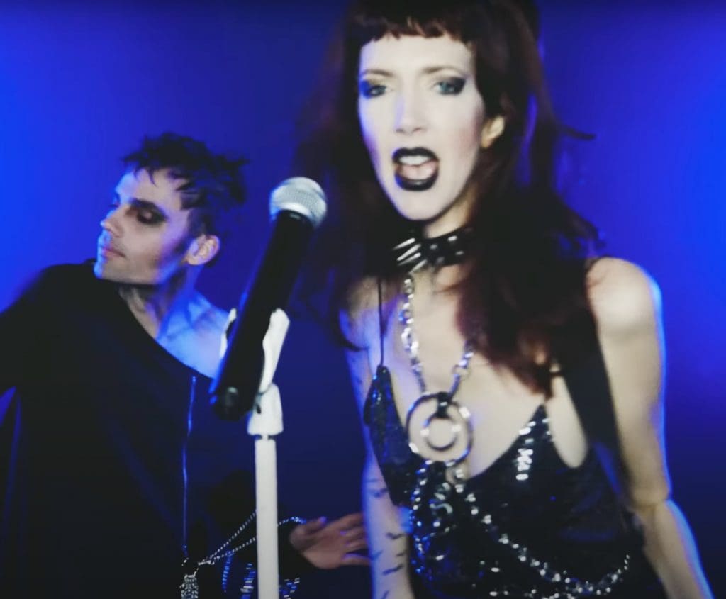 German synth pop act Meersein launches all new single & video for ‘Her