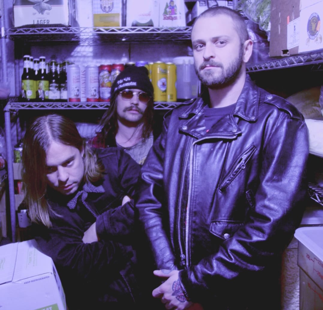 Signal Bleach release debut album 'Worthless Milk' on 1 May