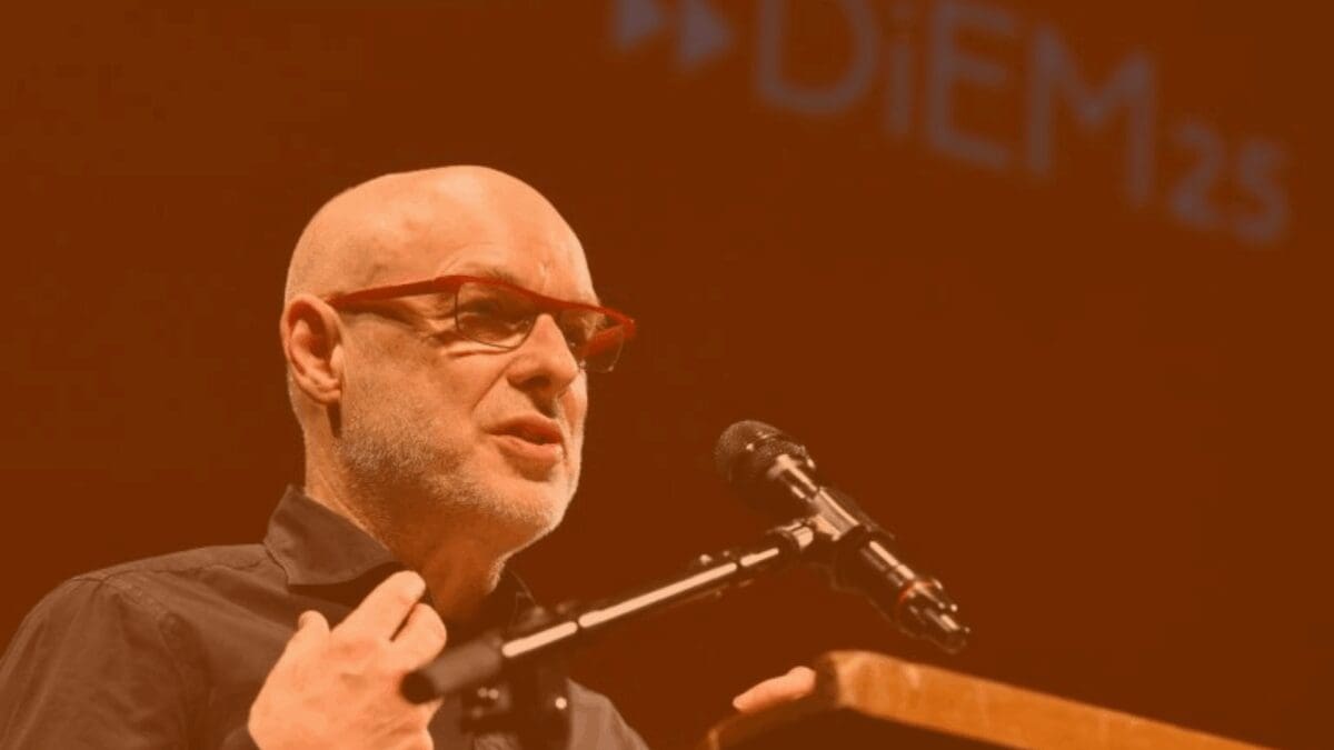 Brian Eno (Photo credit DiEM25 (c) DR)