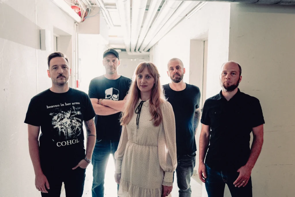 Astraya unveil ‘A Theory of Time’ as second preview of ‘Atropine’ – EBM.gr