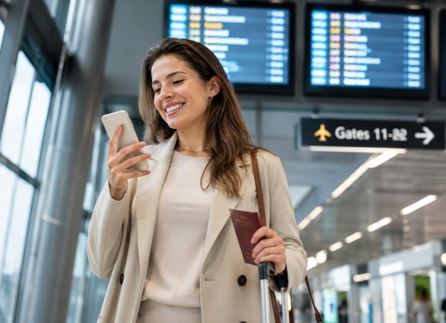 Staying Connected Abroad Without Losing Your Privacy
